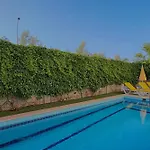 Detached With Private Pool In çalışta Villa Fethiye