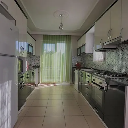 Detached With Private Pool In Calista *