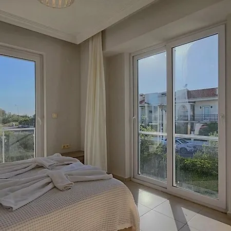 Villa Detached With Private Pool In Calista