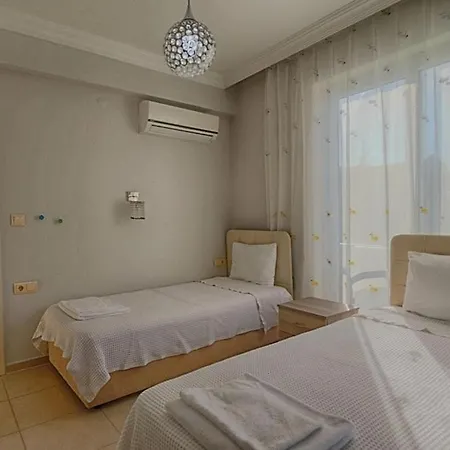 Villa Detached With Private Pool In Calista