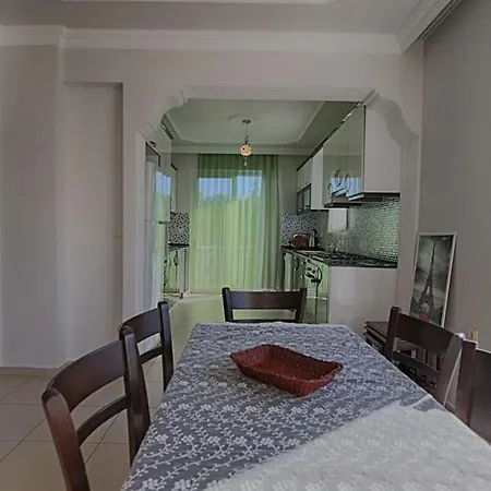 Detached With Private Pool In Calista Vilă *