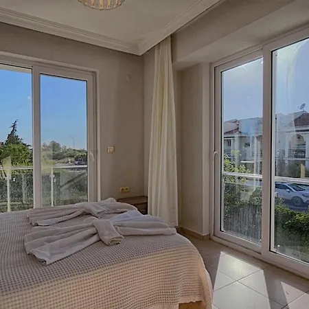 Detached With Private Pool In Calista Vilă Fethiye