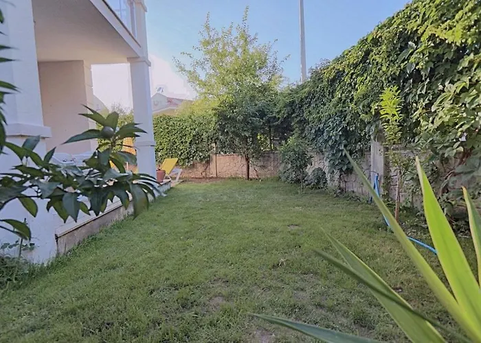 Villa Detached With Private Pool In Calista *